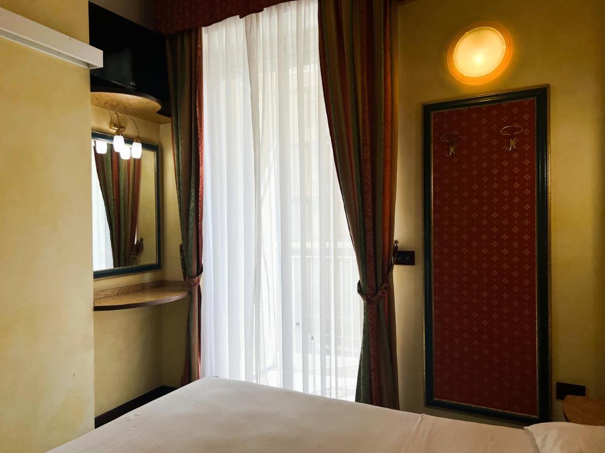 Hotel Soleblu ريميني المظهر الخارجي الصورة
