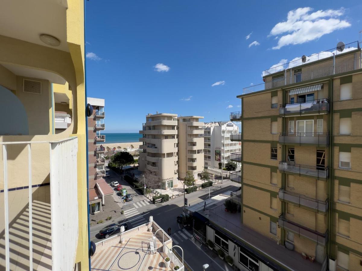 Hotel Soleblu ريميني المظهر الخارجي الصورة