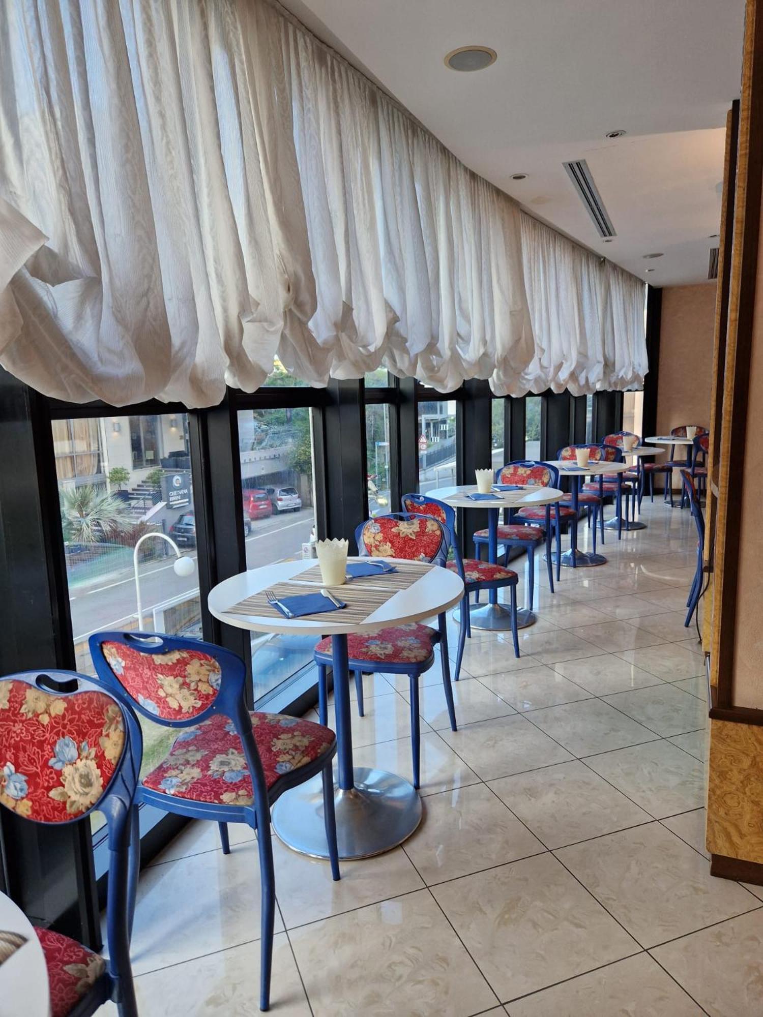 Hotel Soleblu ريميني المظهر الخارجي الصورة