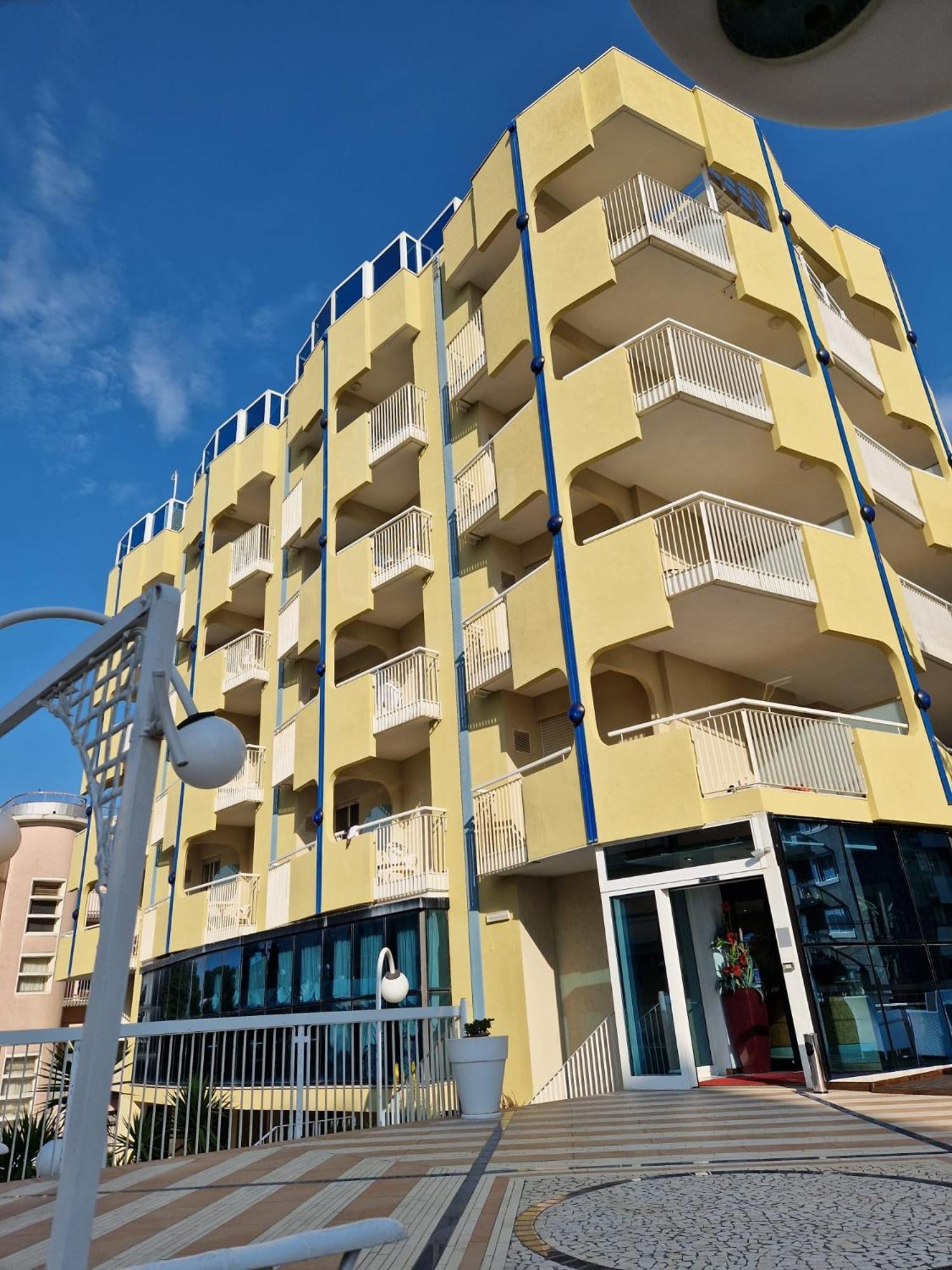 Hotel Soleblu ريميني المظهر الخارجي الصورة