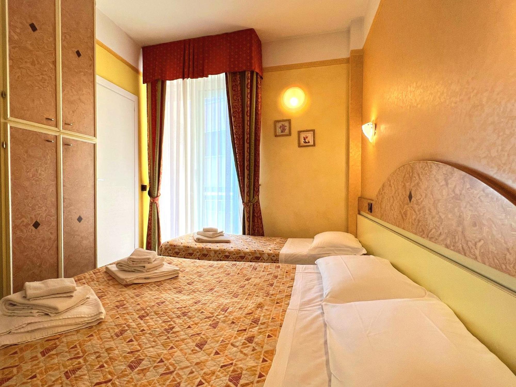 Hotel Soleblu ريميني المظهر الخارجي الصورة